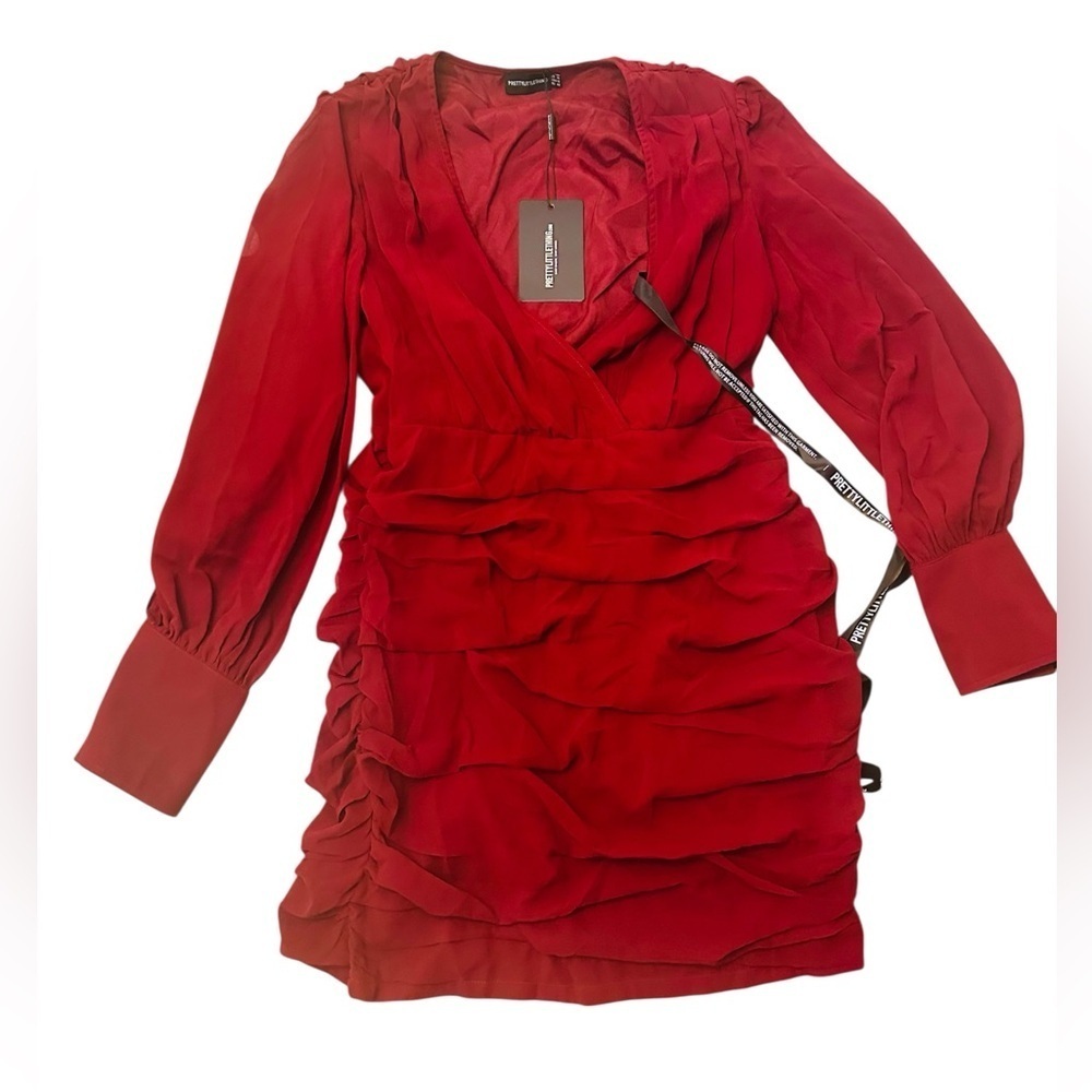 PrettyLittleThing Red Chiffon Ruched Bodycon Long Sleeve Dress NWT Womens 10 - Picture 1 of 10